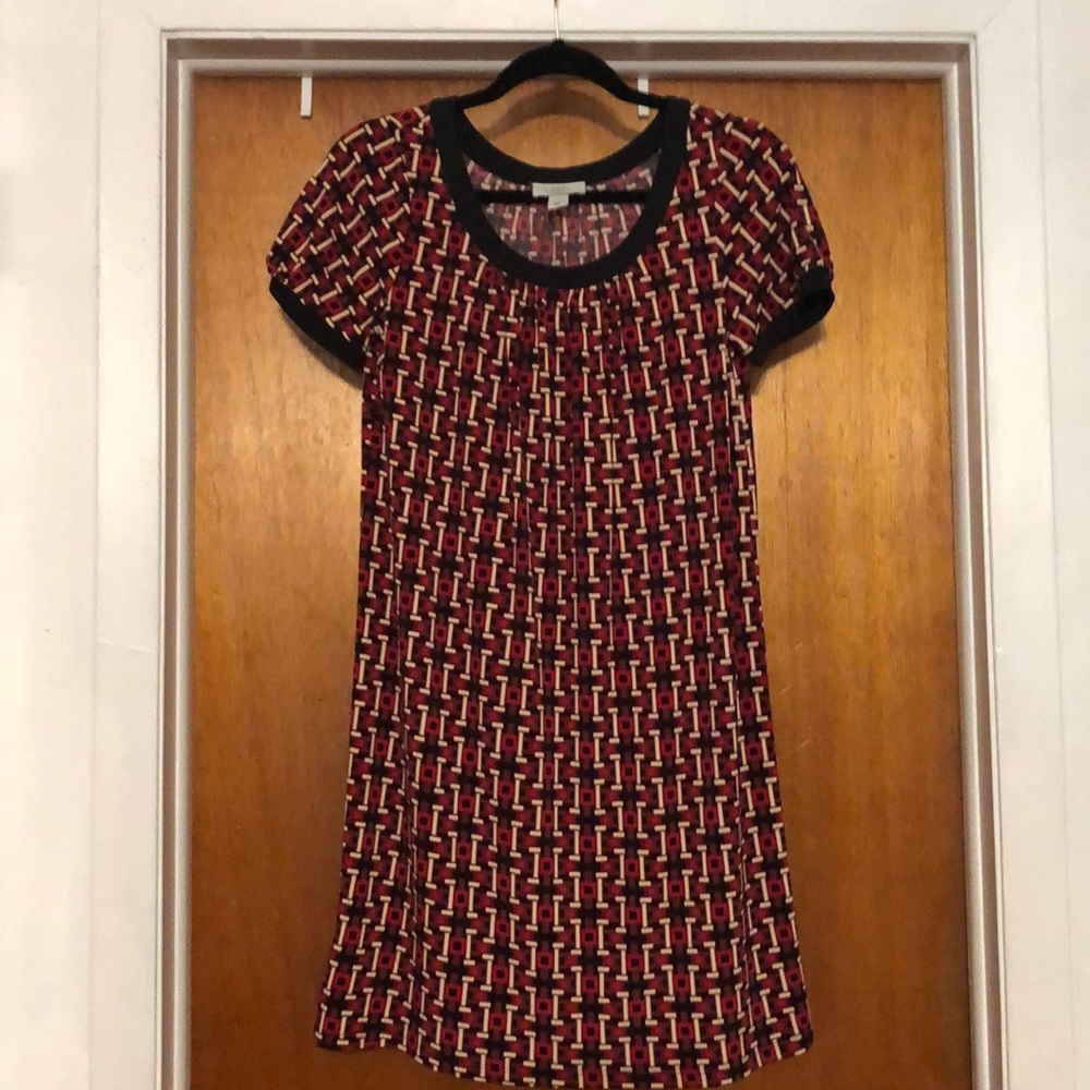 Short sleeve dress